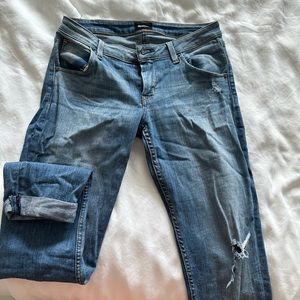Hudson jeans 27 distressed excellent condition